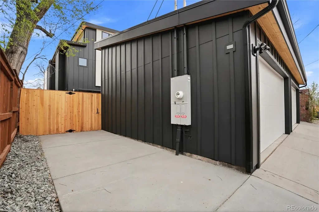 243 S Emerson Street Denver CO 80209