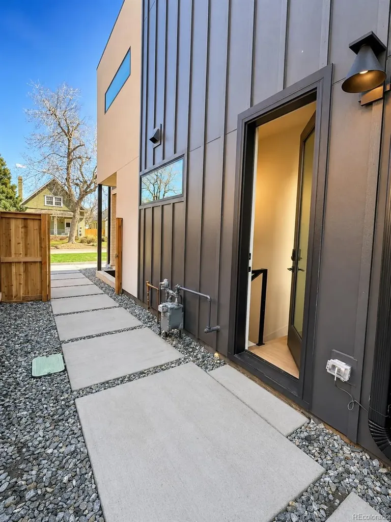 243 S Emerson Street Denver CO 80209