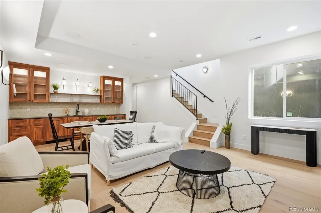 243 S Emerson Street Denver CO 80209
