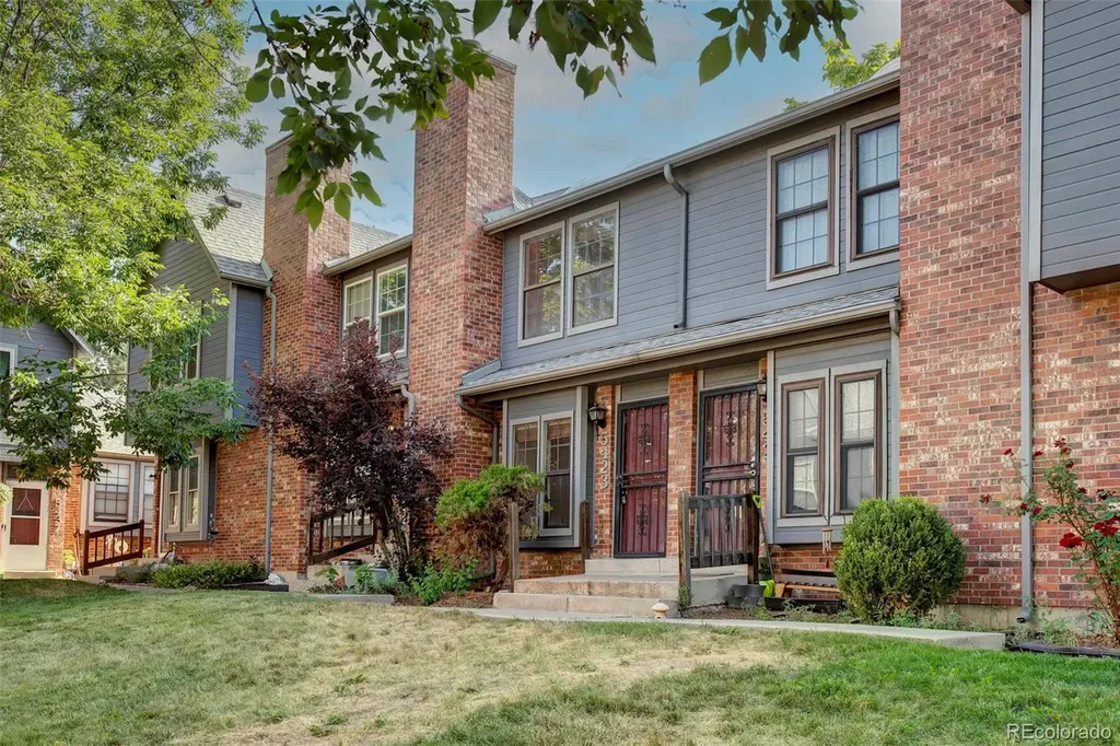 5423 S Delaware Street Littleton CO 80120