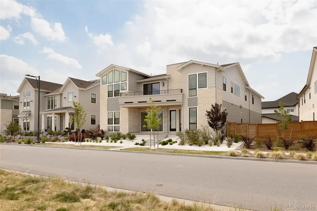 9968 E 63rd Drive Denver CO 80238