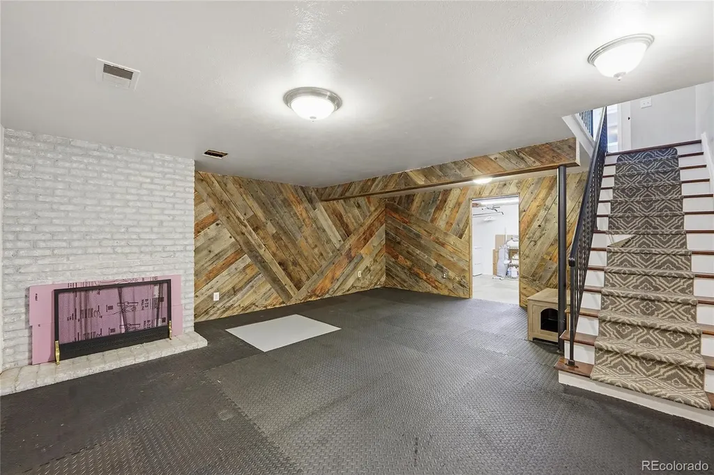 1768 Robb Street Denver CO 80215