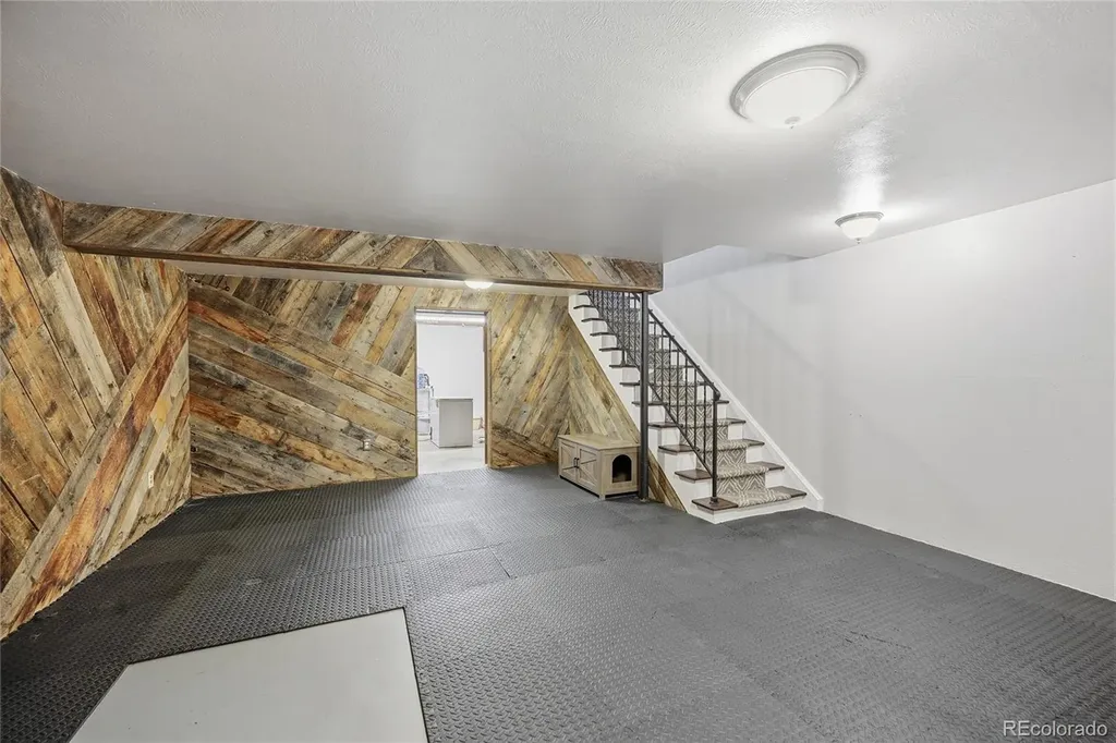 1768 Robb Street Denver CO 80215