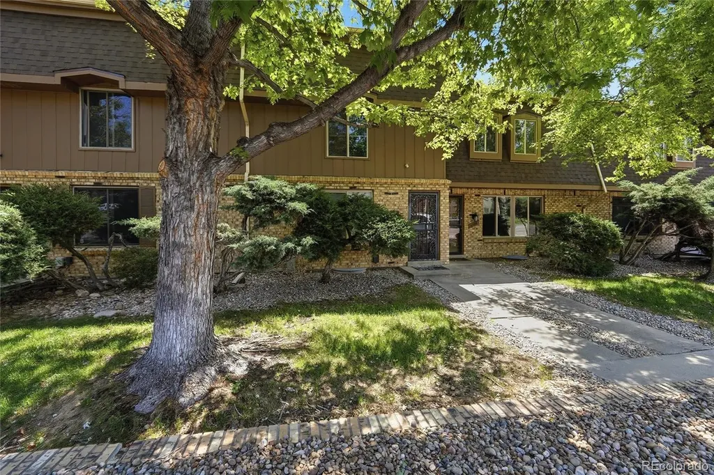 1768 Robb Street Denver CO 80215