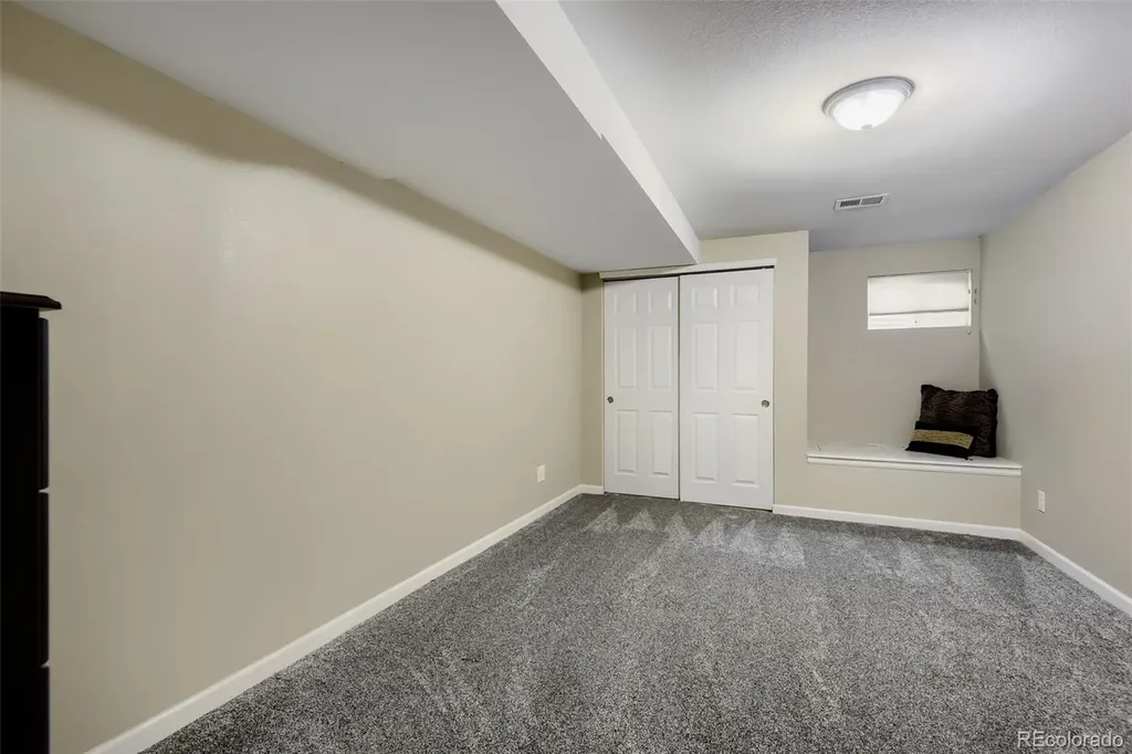 8416 S Wildcat Street Littleton CO 80126