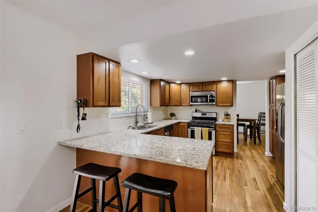 8416 S Wildcat Street Littleton CO 80126