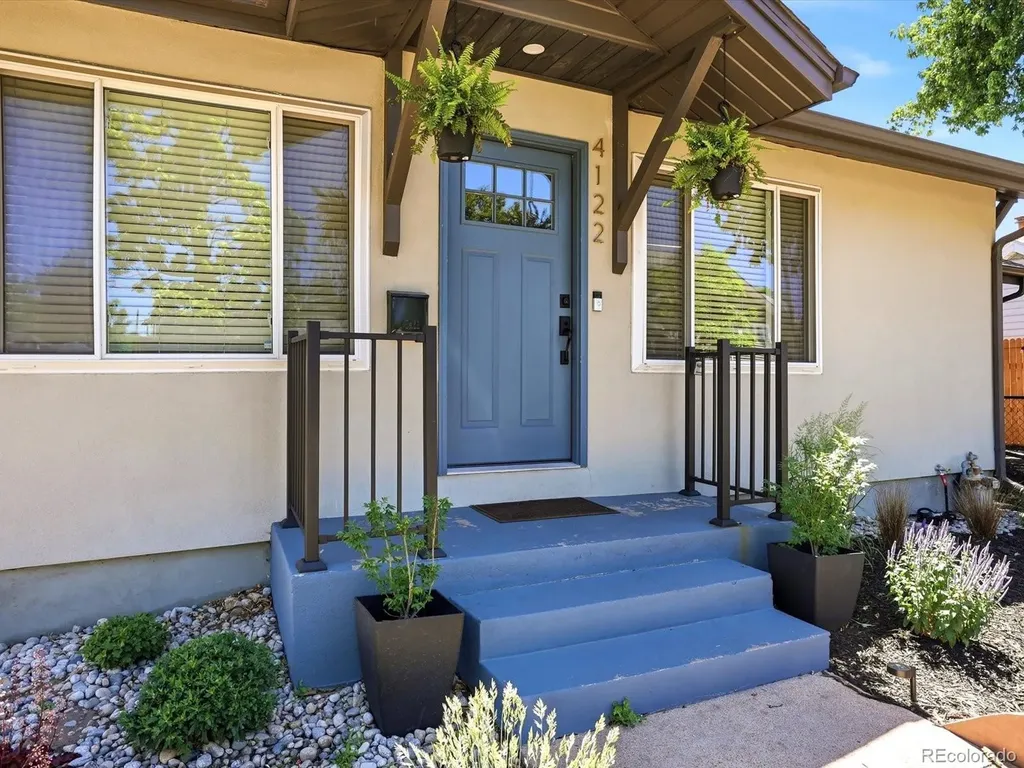 4122 W 49th Avenue Denver CO 80212