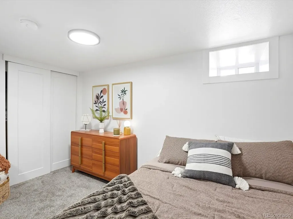 4122 W 49th Avenue Denver CO 80212