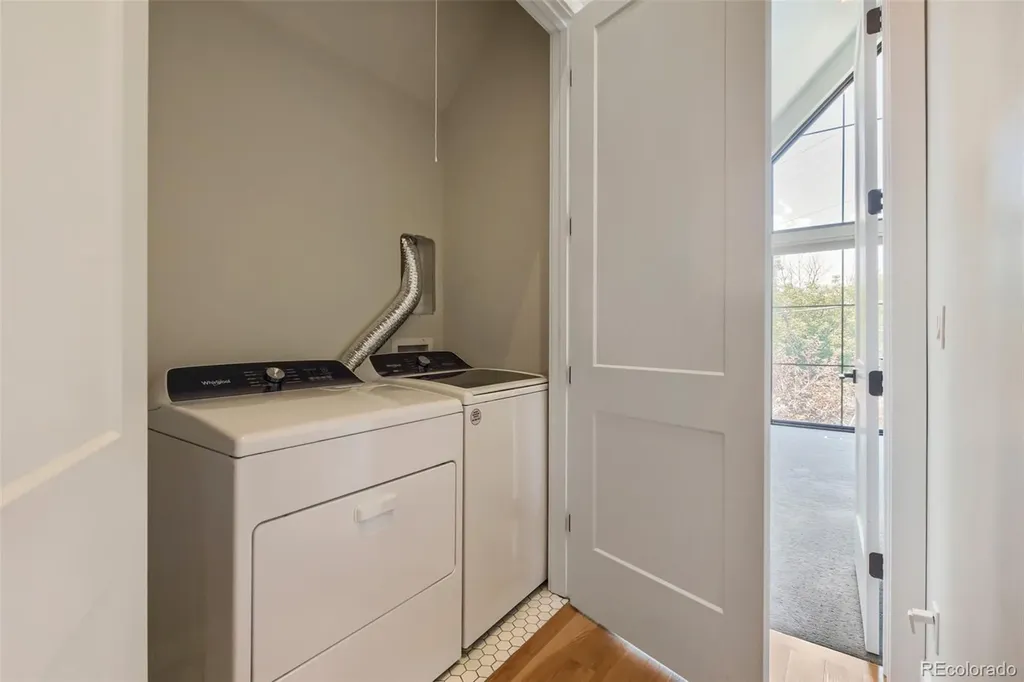 3246 N Speer Boulevard Denver CO 80211