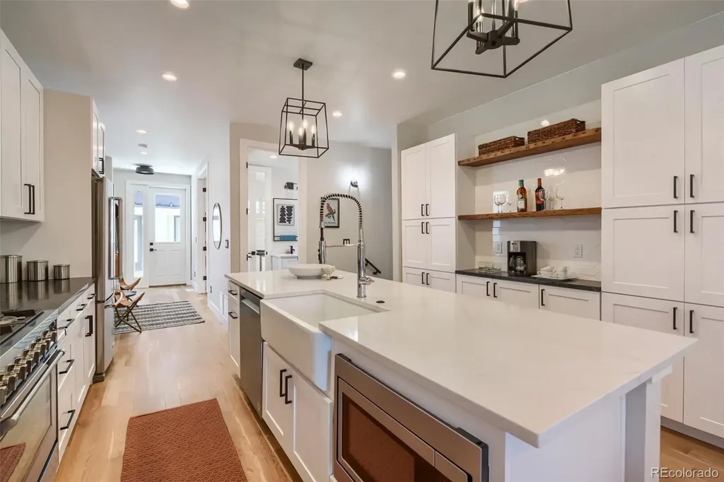 3246 N Speer Boulevard Denver CO 80211
