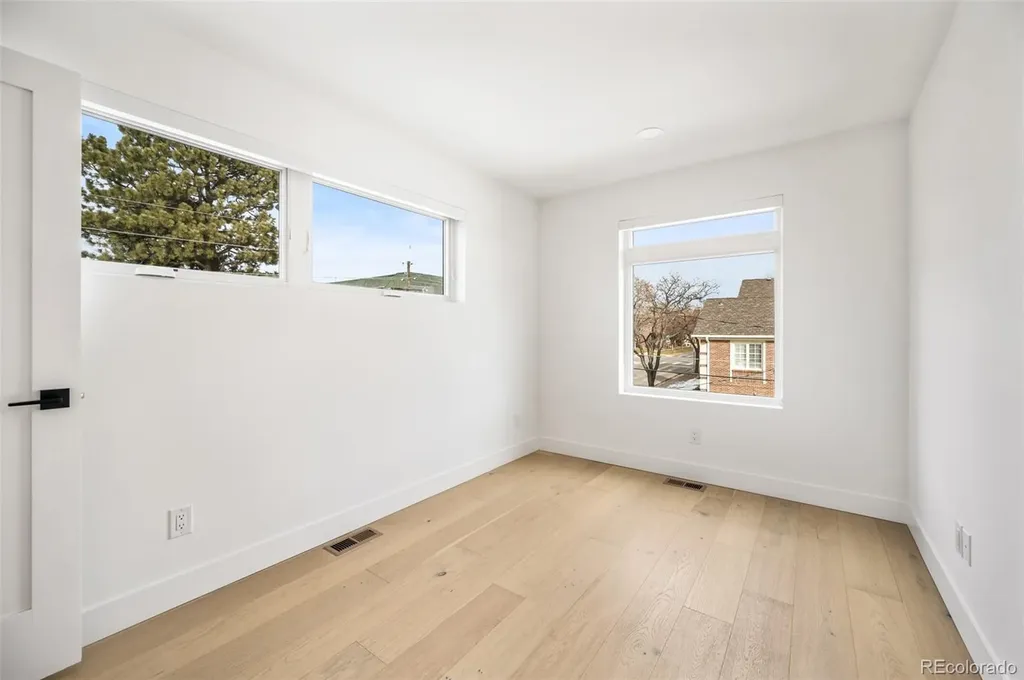 290 Monroe Street Denver CO 80206