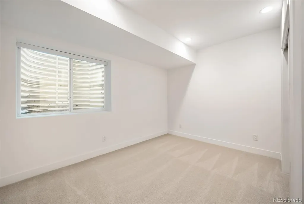 290 Monroe Street Denver CO 80206