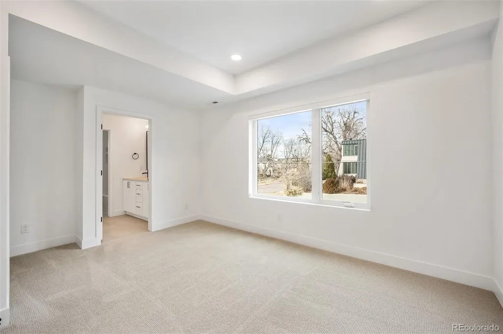 290 Monroe Street Denver CO 80206