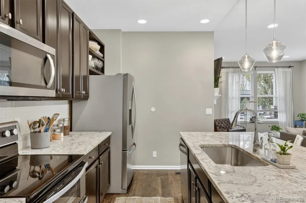 11277 E 28th Place Denver CO 80238