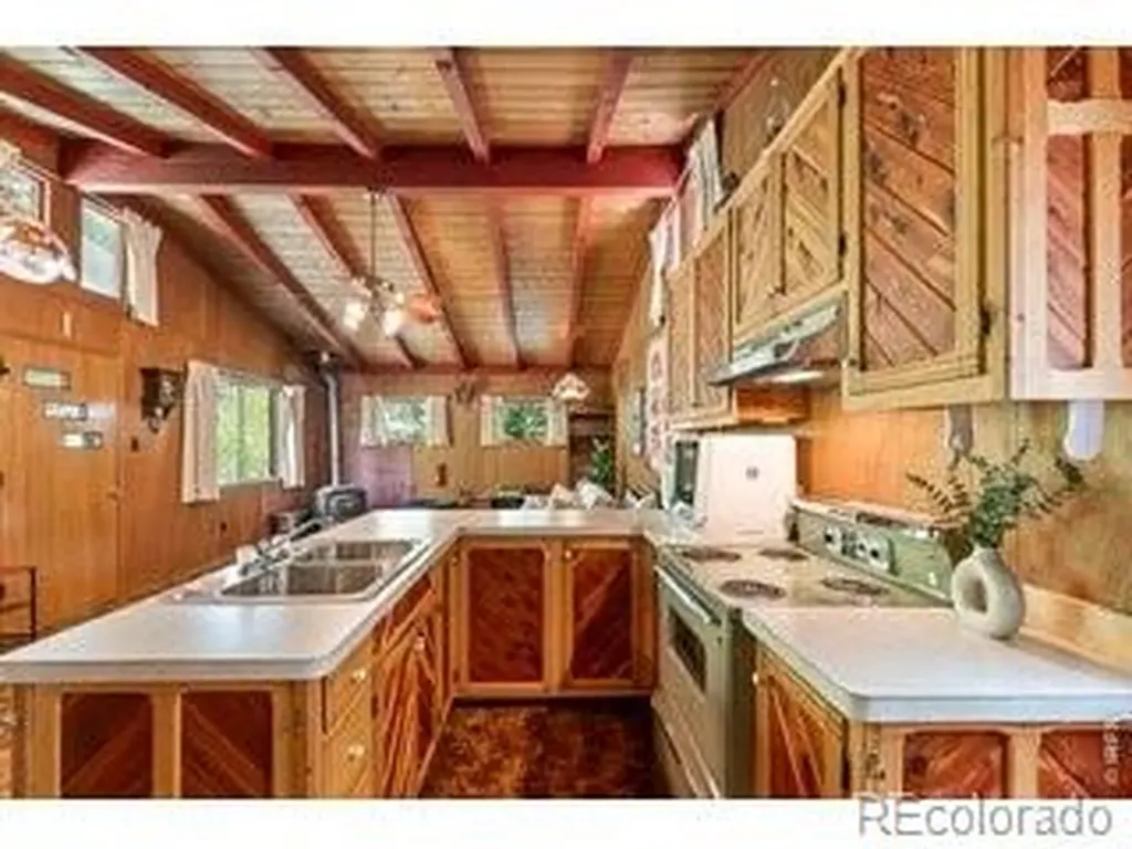 702 Bryan Avenue Nederland CO 80466
