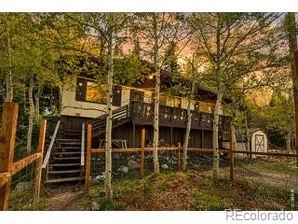 702 Bryan Avenue Nederland CO 80466