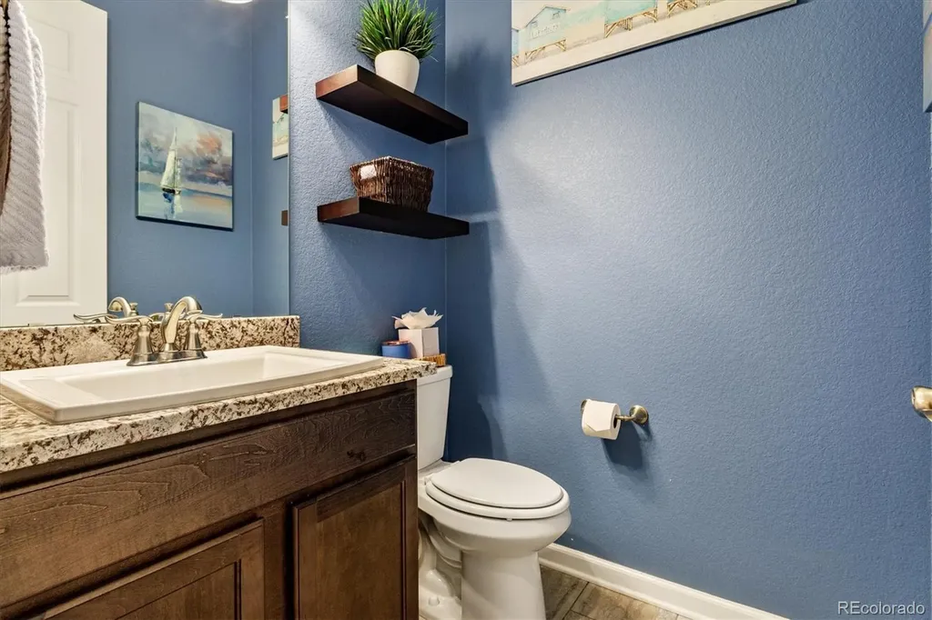 7841 S Queensburg Way Aurora CO 80016