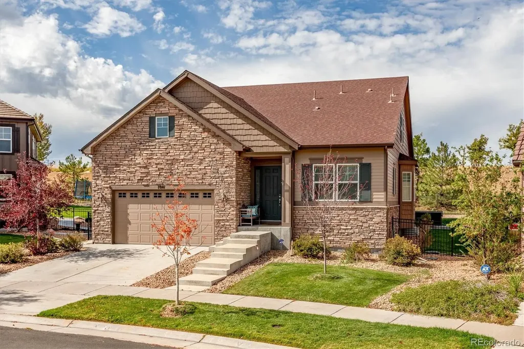 7841 S Queensburg Way Aurora CO 80016