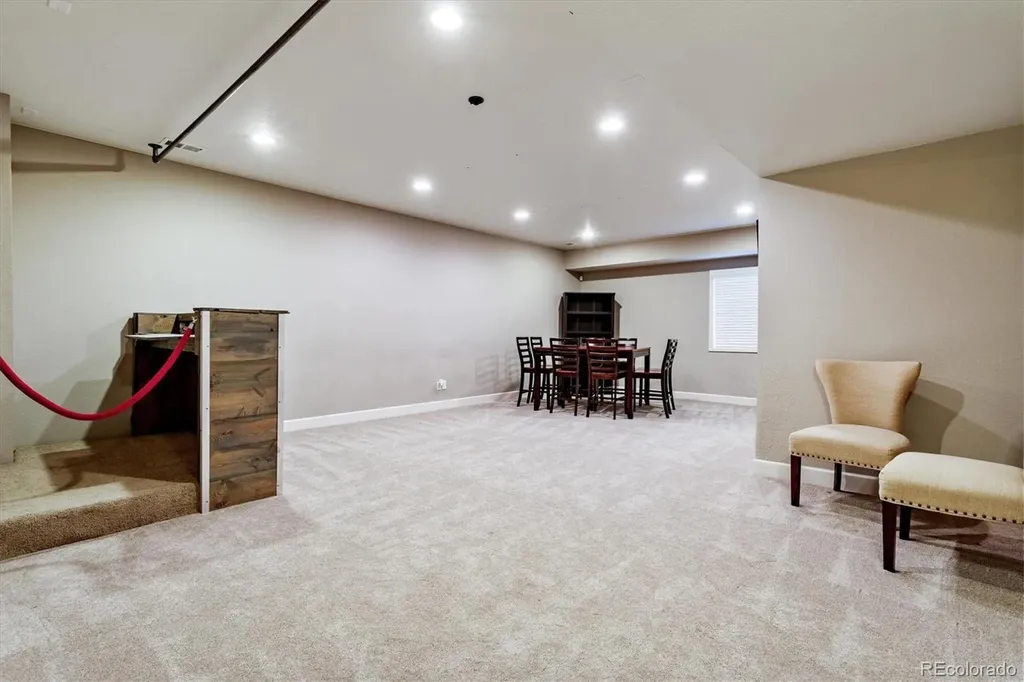 7841 S Queensburg Way Aurora CO 80016
