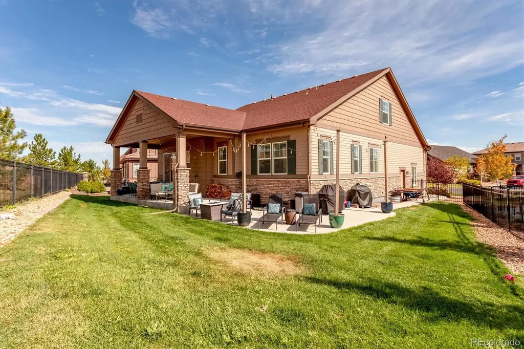 7841 S Queensburg Way Aurora CO 80016