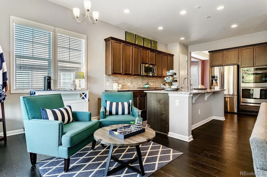 7841 S Queensburg Way Aurora CO 80016