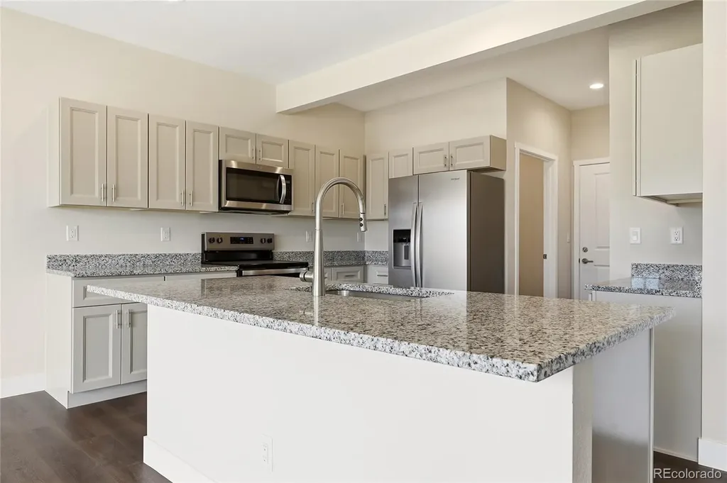 306 Bennett Avenue Bennett CO 80102
