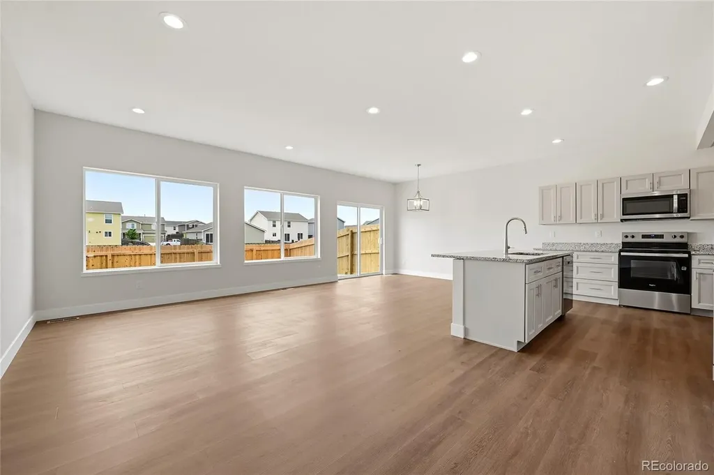 306 Bennett Avenue Bennett CO 80102