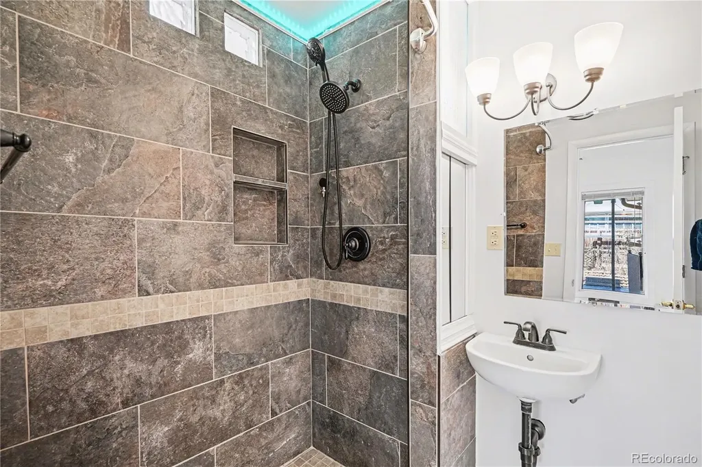 8095 E Lehigh Avenue Denver CO 80237