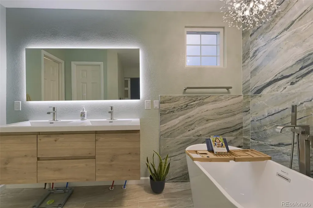 2947 S Lisbon Way Aurora CO 80013