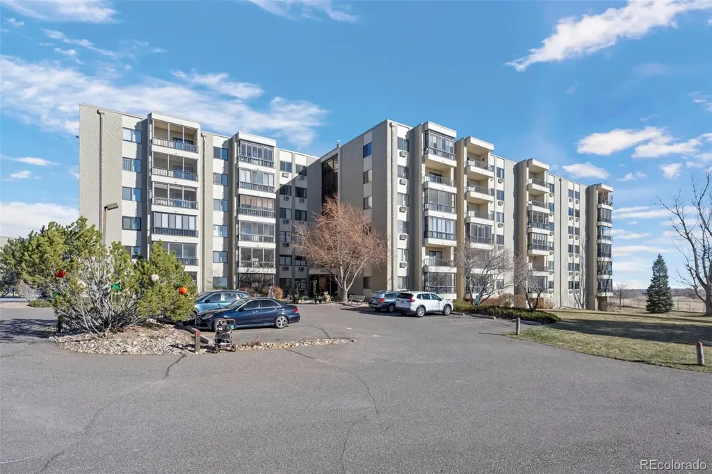 13992 E Marina Drive Aurora CO 80014