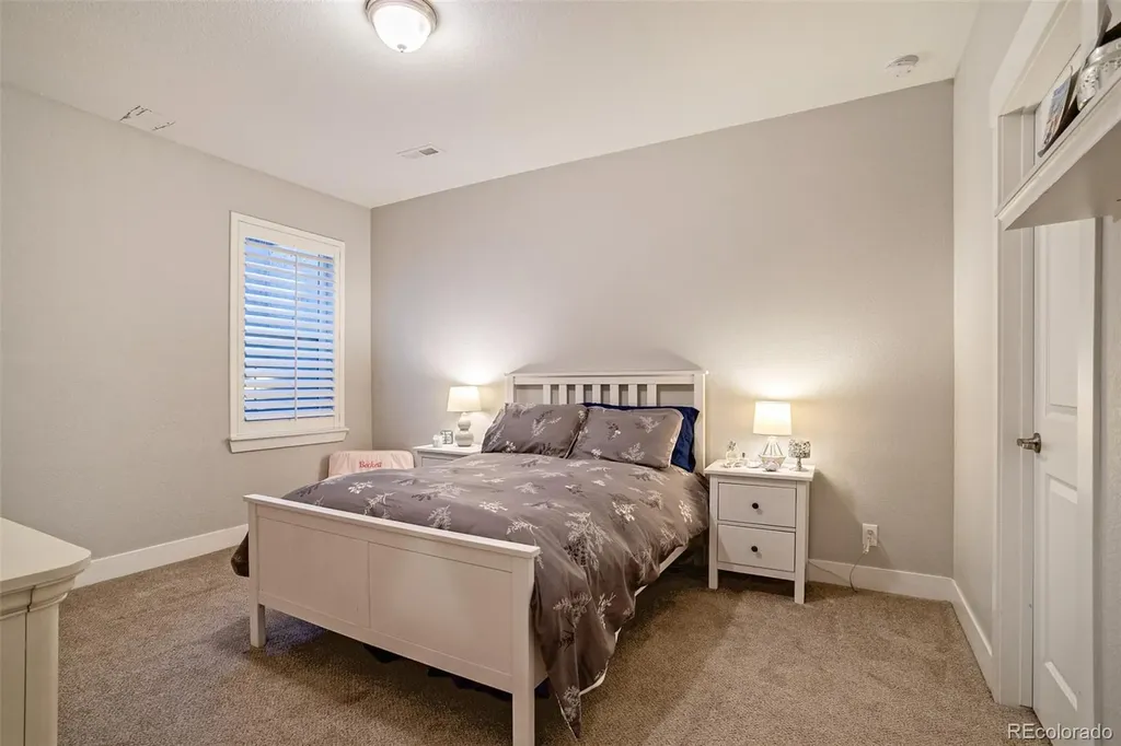 9962 E 60th Avenue Denver CO 80238