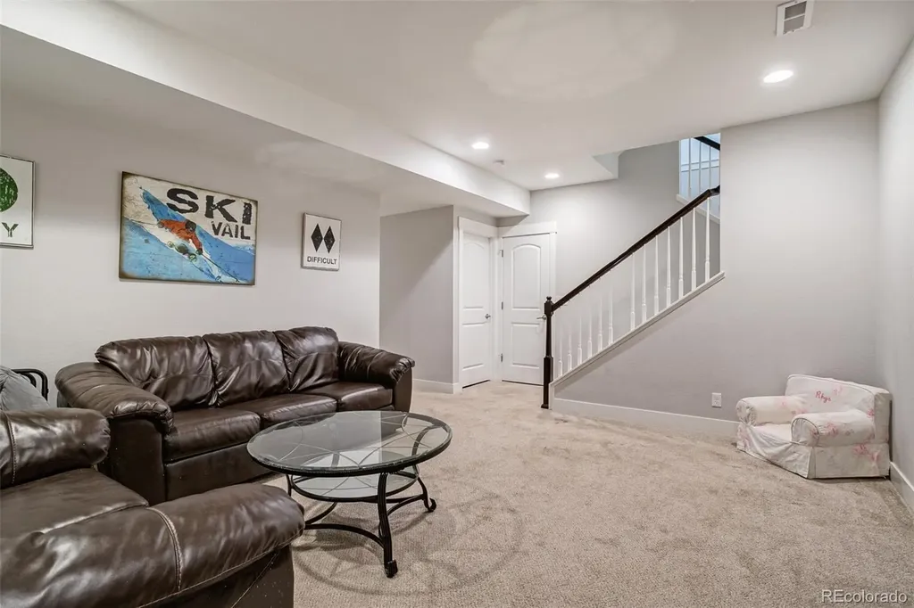 9962 E 60th Avenue Denver CO 80238