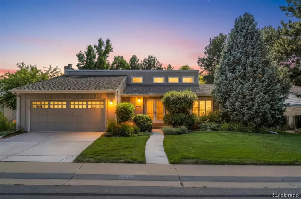 7053 S Oneida Circle Centennial CO 80112