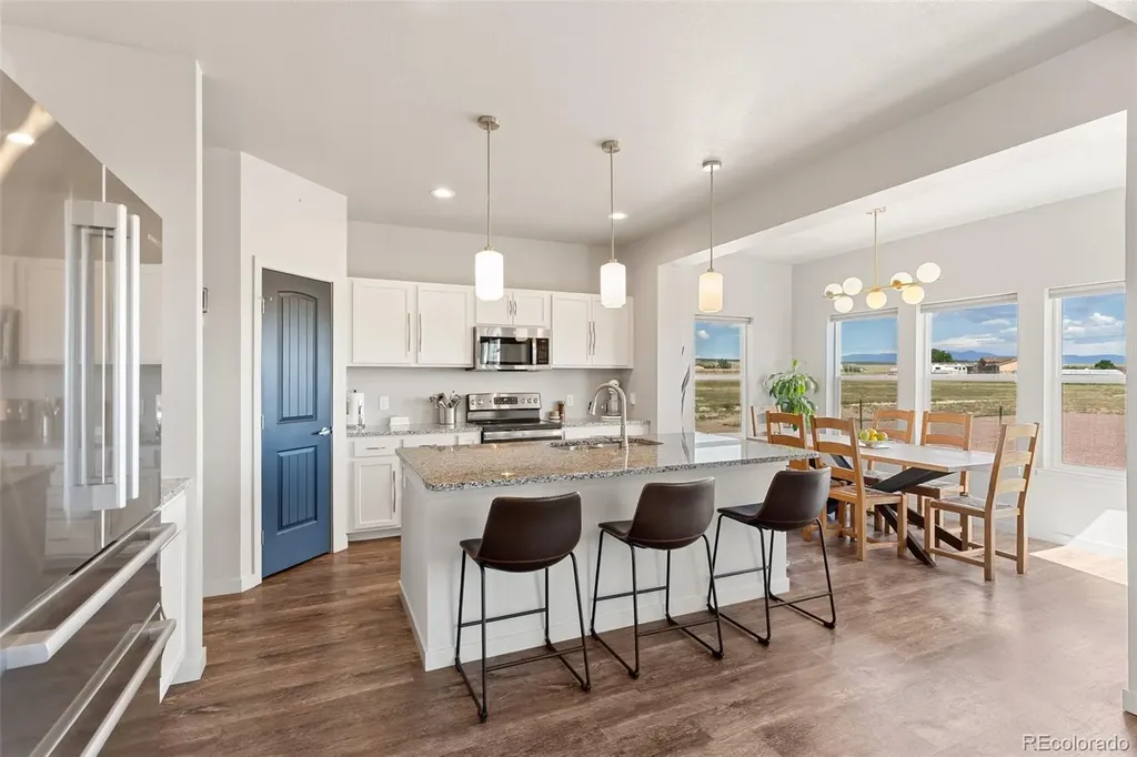 981 E Blackstone Drive Pueblo CO 81007