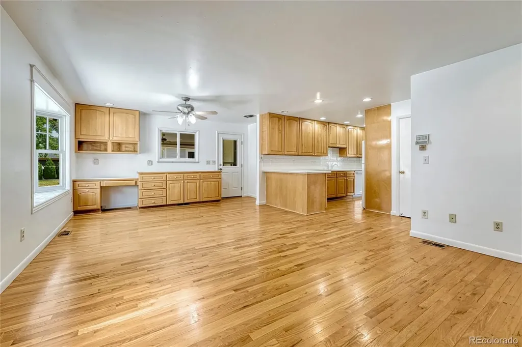 5475 E Atlantic Place Denver CO 80222