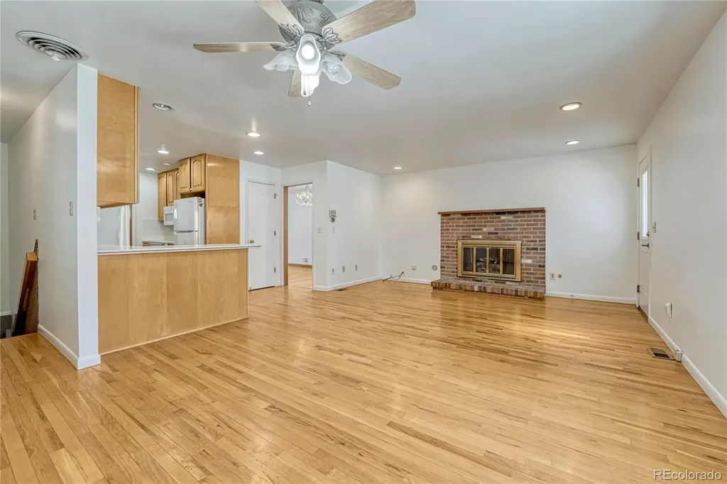 5475 E Atlantic Place Denver CO 80222