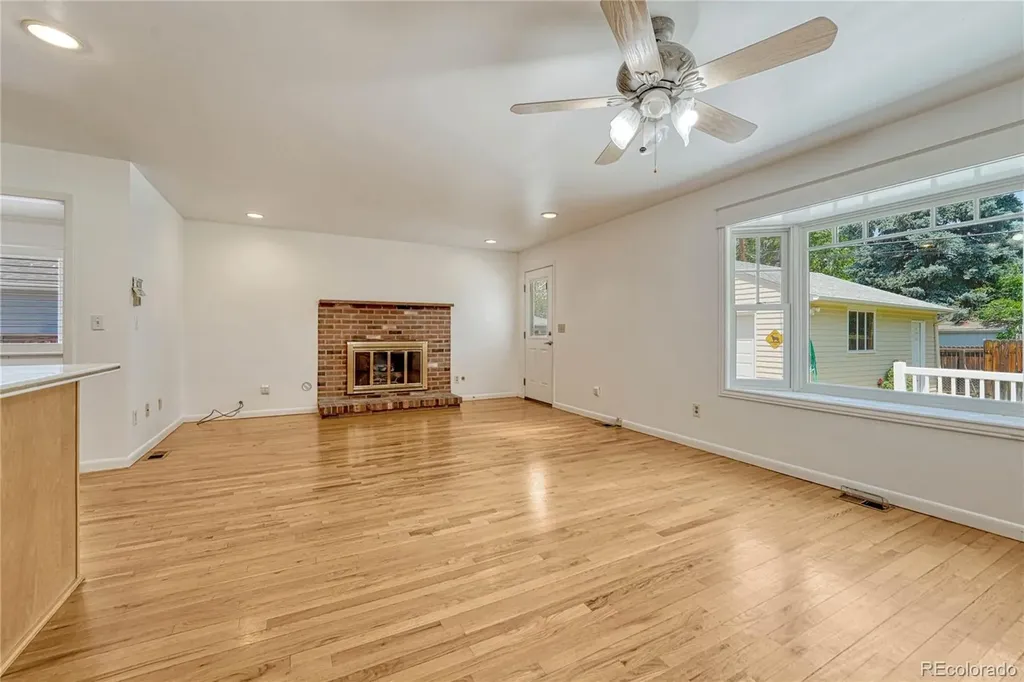 5475 E Atlantic Place Denver CO 80222