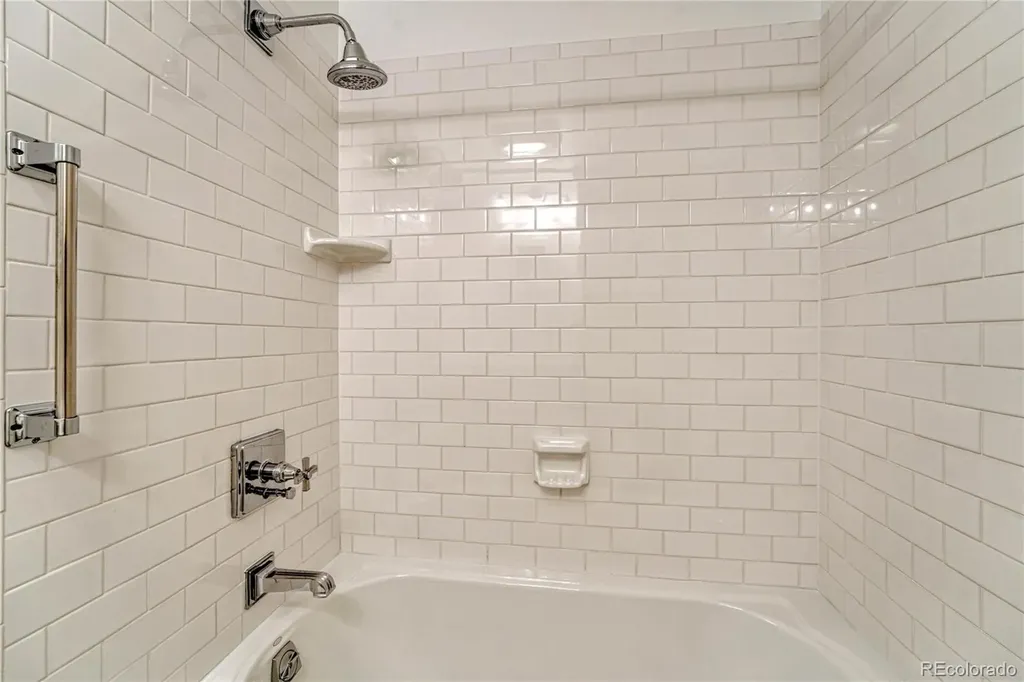 5475 E Atlantic Place Denver CO 80222