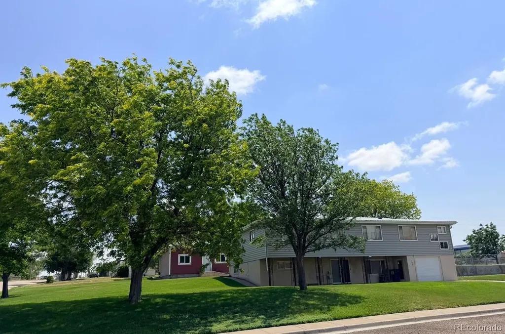 166 3rd Avenue Deer Trail CO 80105