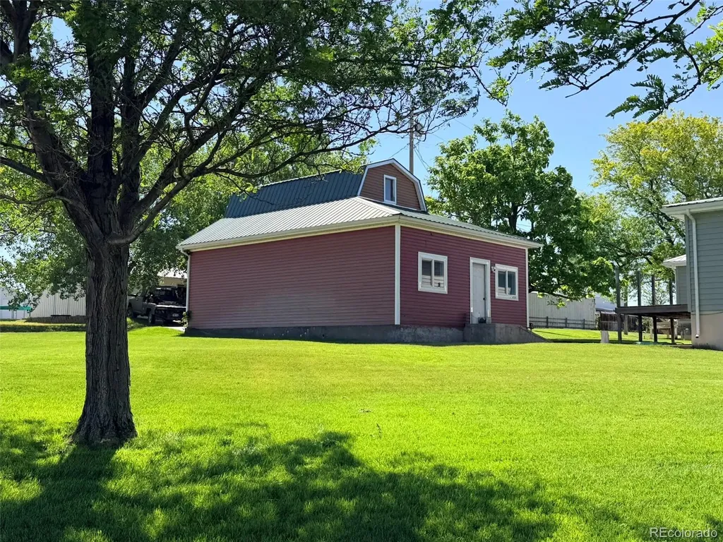 166 3rd Avenue Deer Trail CO 80105