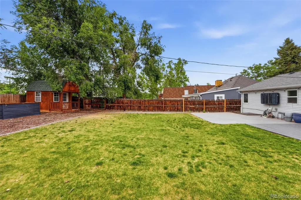 1745 Jay Street Lakewood CO 80214