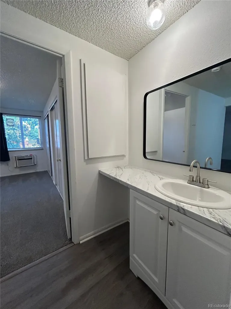 1306 S Parker Road Denver CO 80231