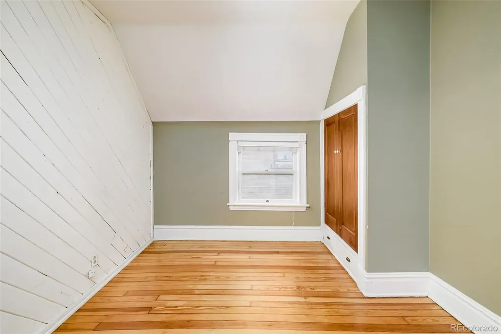 1041 N Corona Street Denver CO 80218