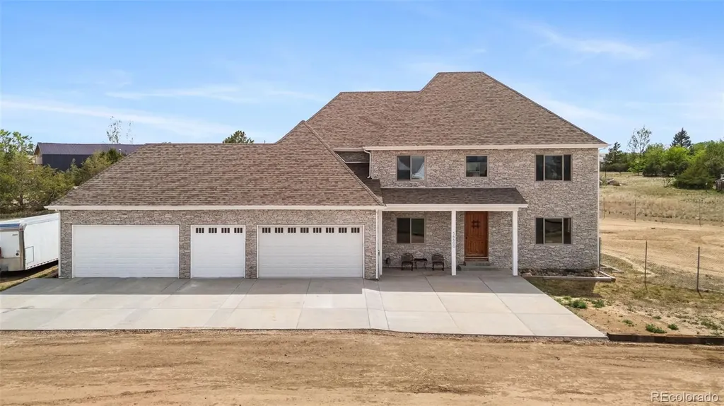 56600 E 30th Avenue Strasburg CO 80136
