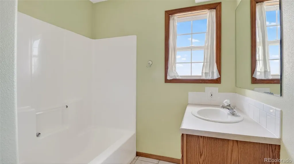 44166 E Iliff Trail Bennett CO 80102