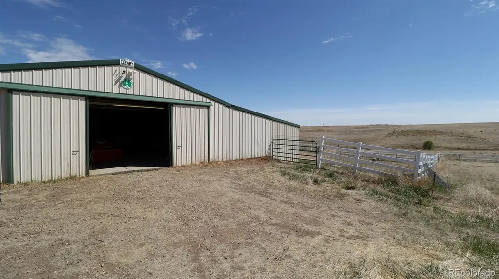 44166 E Iliff Trail Bennett CO 80102