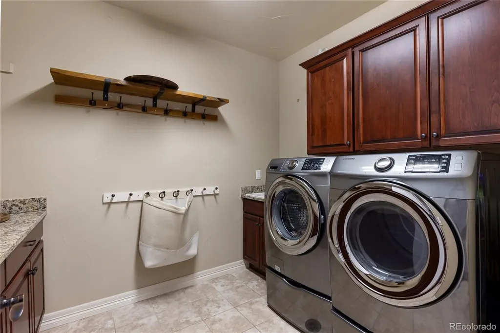 15232 W Warren Drive Lakewood CO 80228