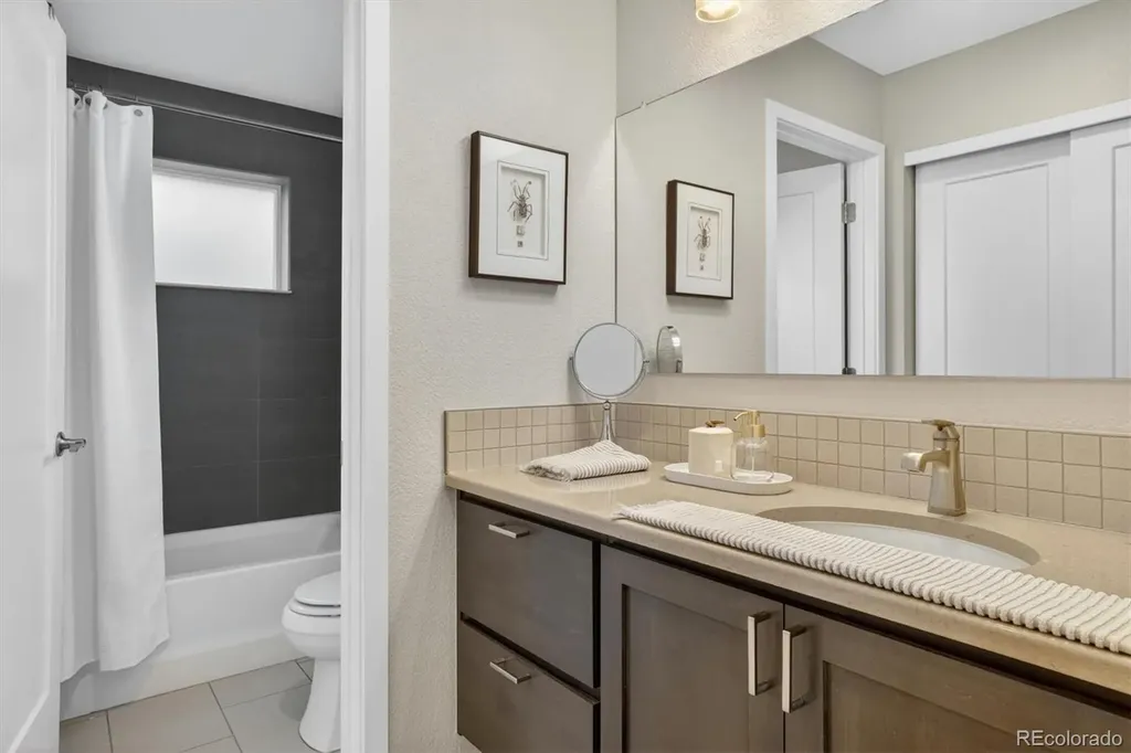 6601 Fern Drive Denver CO 80221