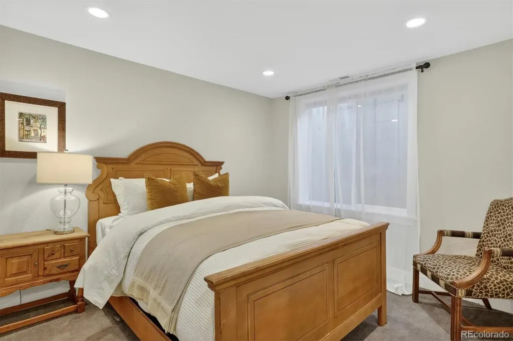 6601 Fern Drive Denver CO 80221