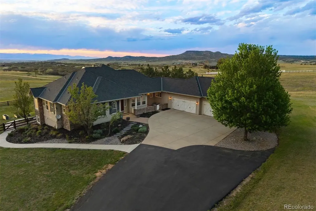 3044 Elk Canyon Circle Sedalia CO 80135